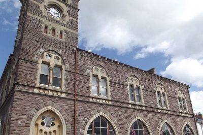 Indoor Markets Report Fuller Stalls as Food Halls Expand
